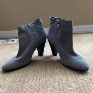 Ecco gray leather booties. Size 41/10